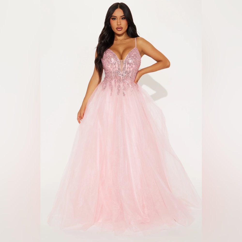Fashion Nova Fairy Tale Princess Maxi Dress in Pink Size M